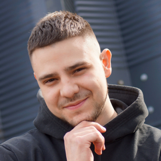 Ярослав Комиссаров